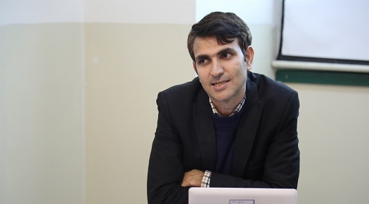  انتشار نظرسنجی‌ها به آگاهی جامعه کمک می‌کند و این خود باعث شفافیت و ابزاری برای مقابله با فساداست